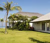 Villa Babar, Gast Pavilion